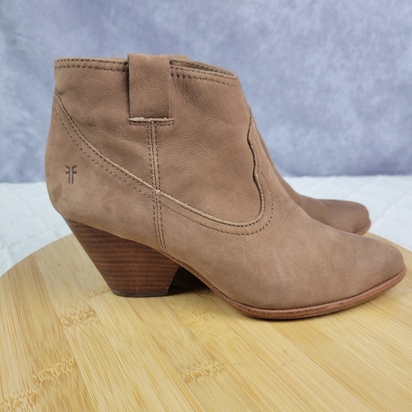 Frye Reina Tan Leather Boho Western Booties Women's Size 7M - Picture 1 of 13